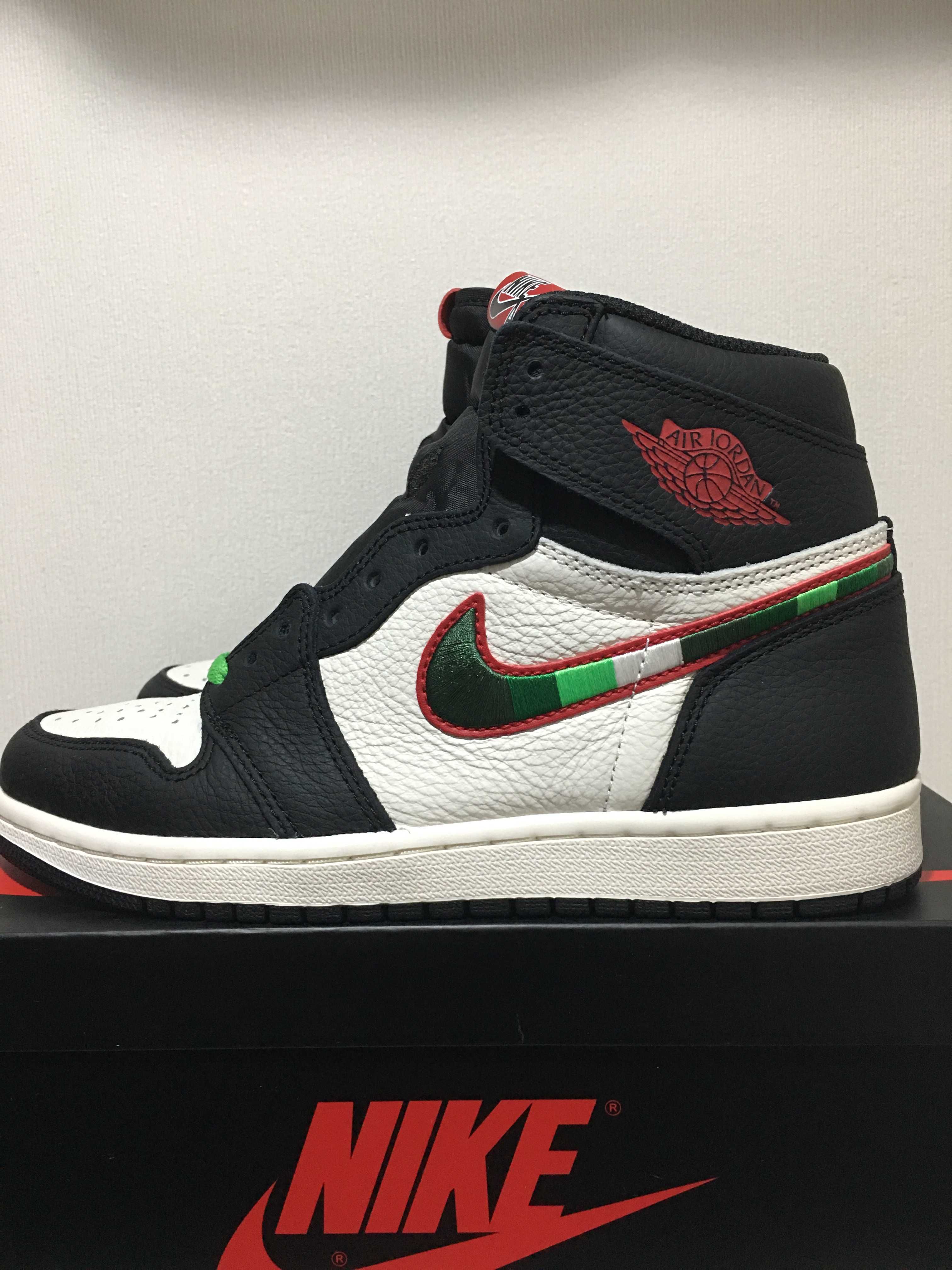 Nike Air Jordan 1 Retro High Og Sports Illustrated を買うならスニーカーダンク