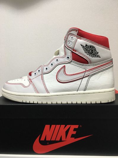Nike Air Jordan 1 Retro High OG "Sail/University Red"