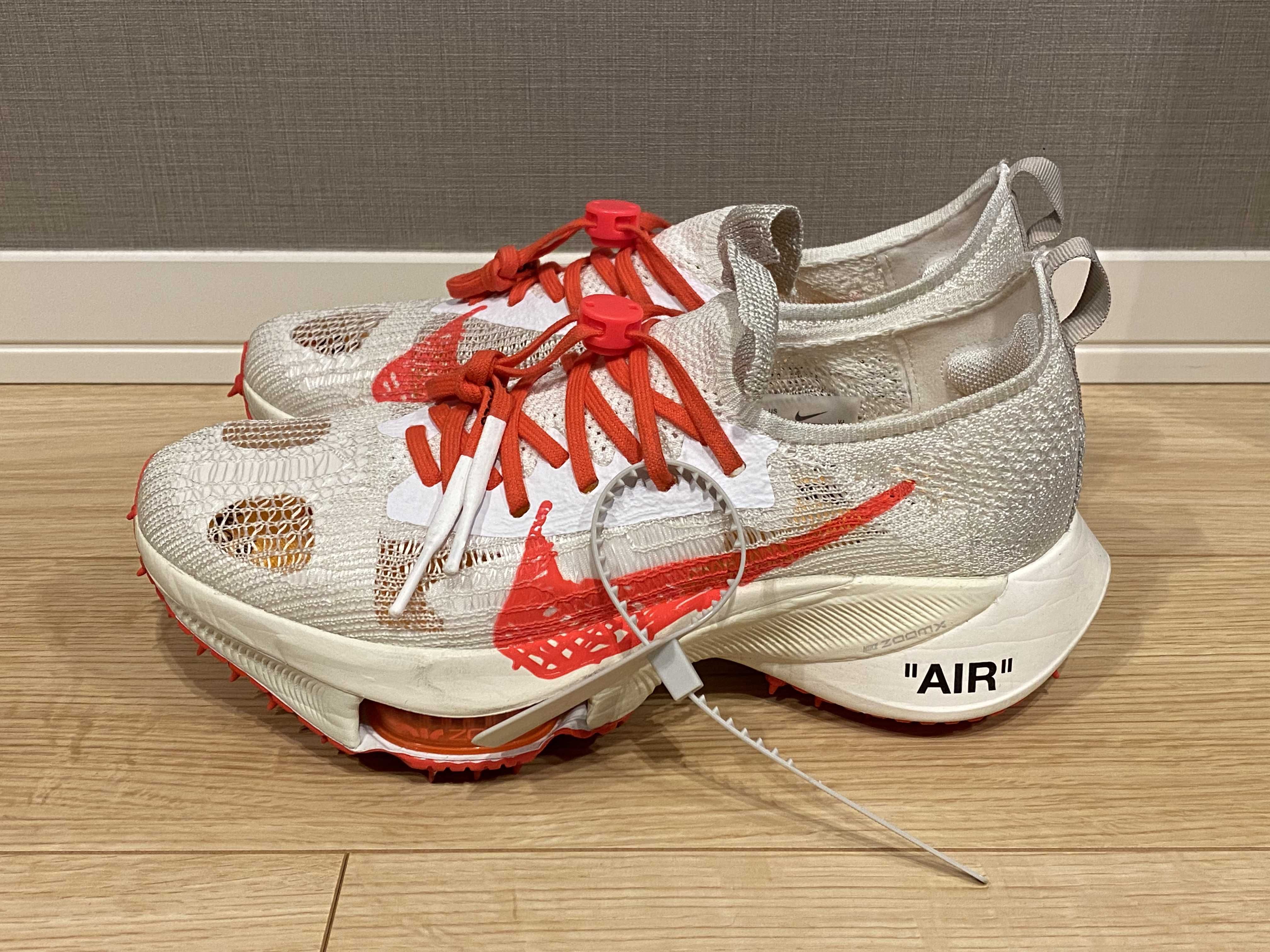 Off-White × Nike Air Zoom Tempo Next% Flyknit "Solar Red"