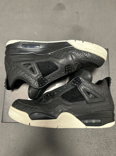 NIKE AIR JORDAN 4 RETRO PONY HAIR BLACK