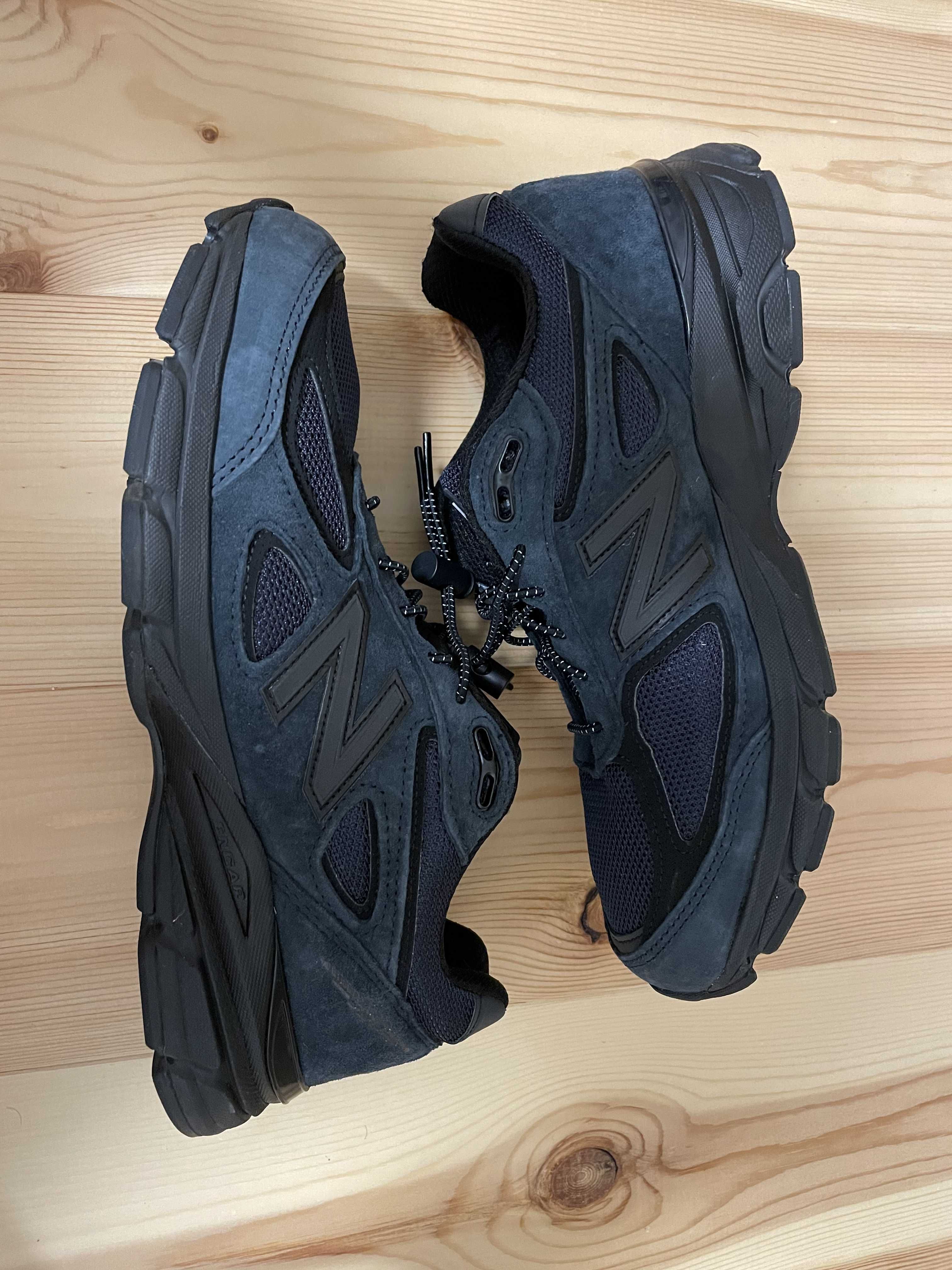 JJJJound × New Balance 990V4 "Navy"