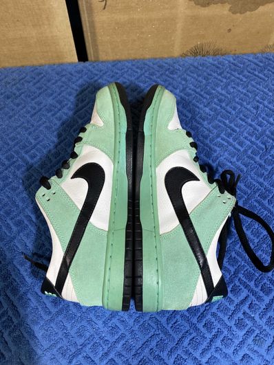 Nike SB Dunk Low Pro "Sea Crystal"