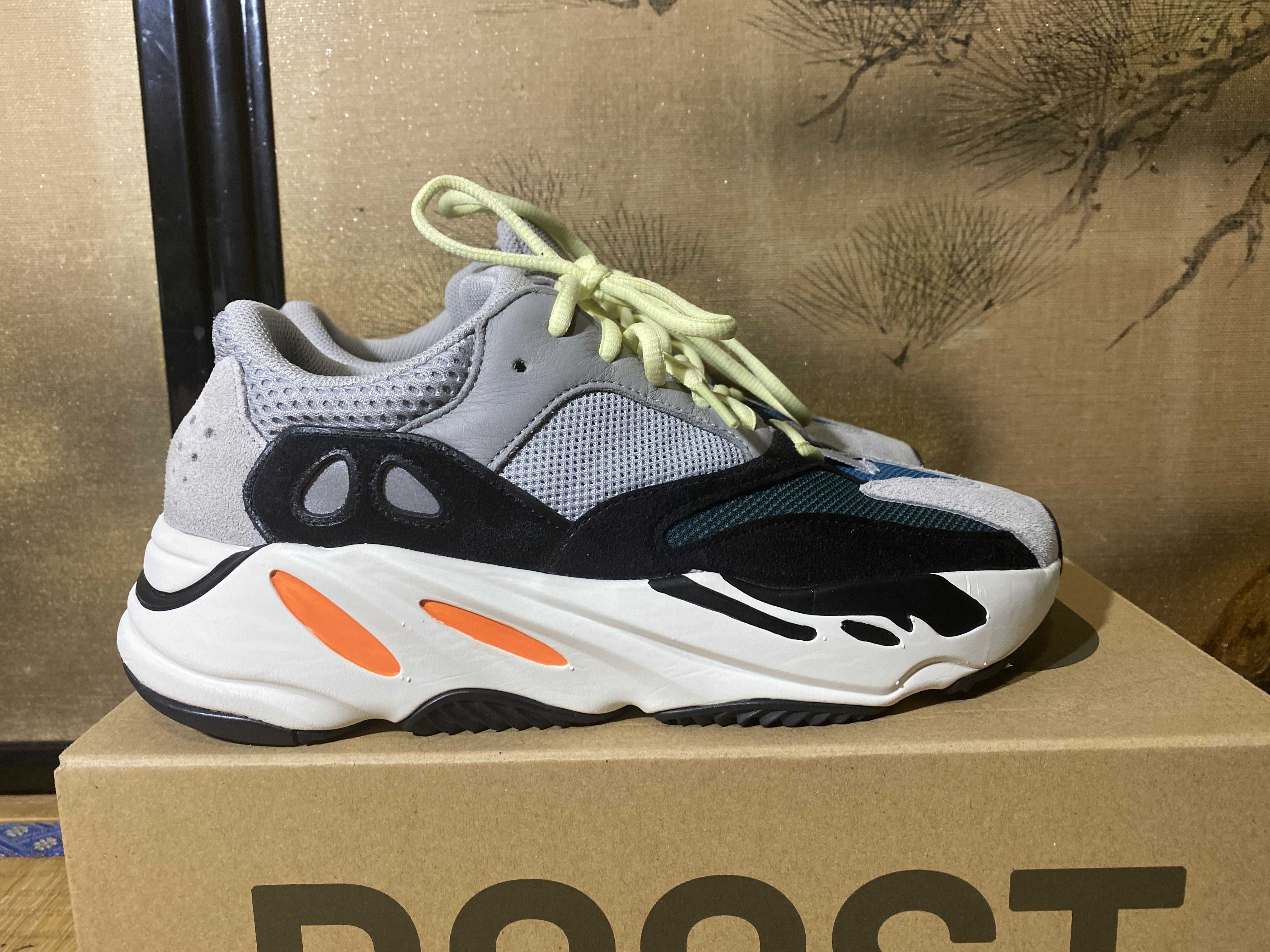 adidas YEEZY Boost 700 "Wave Runner"