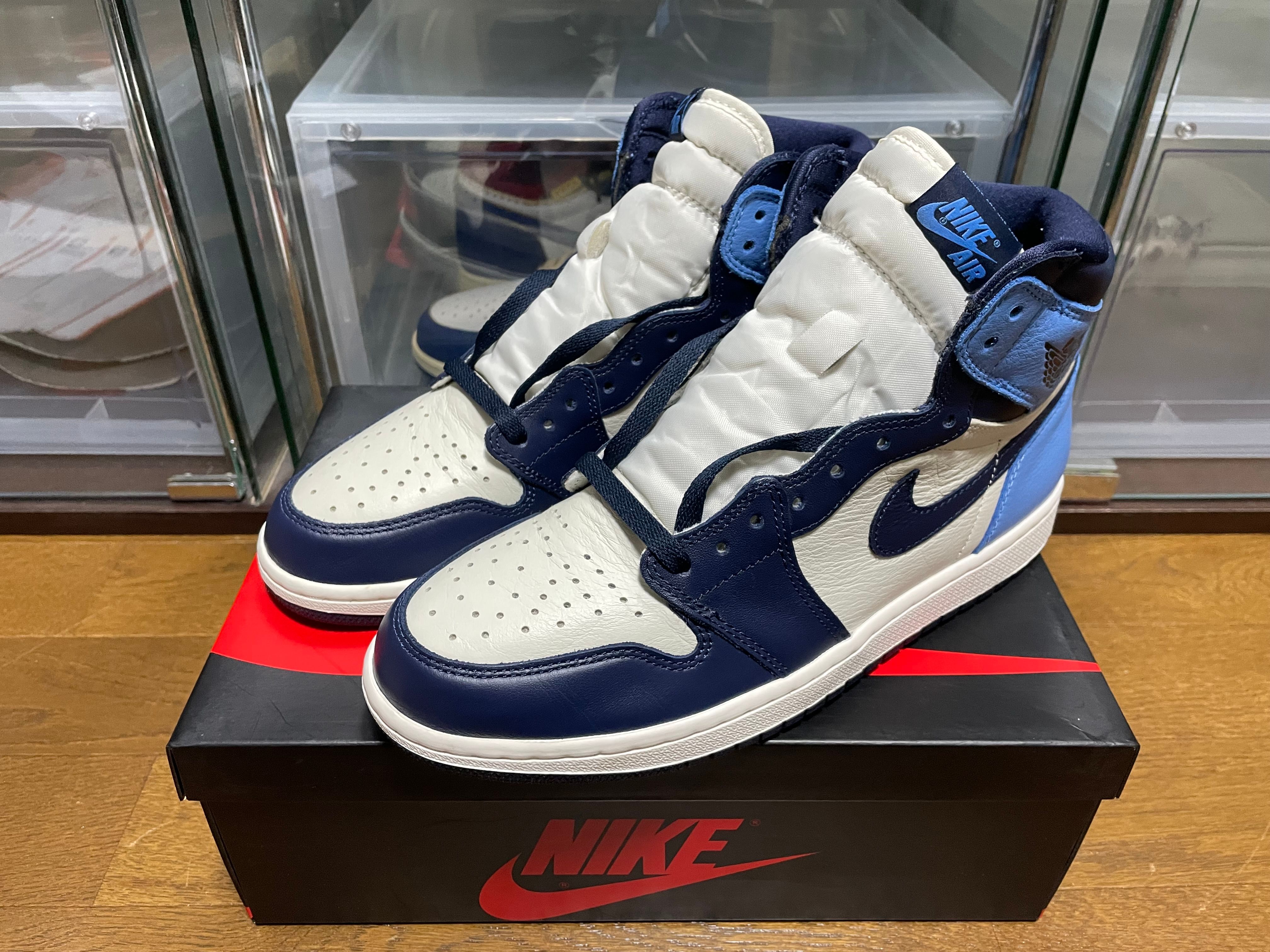 Nike Air Jordan 1 Retro High OG "Obsidian/University Blue"