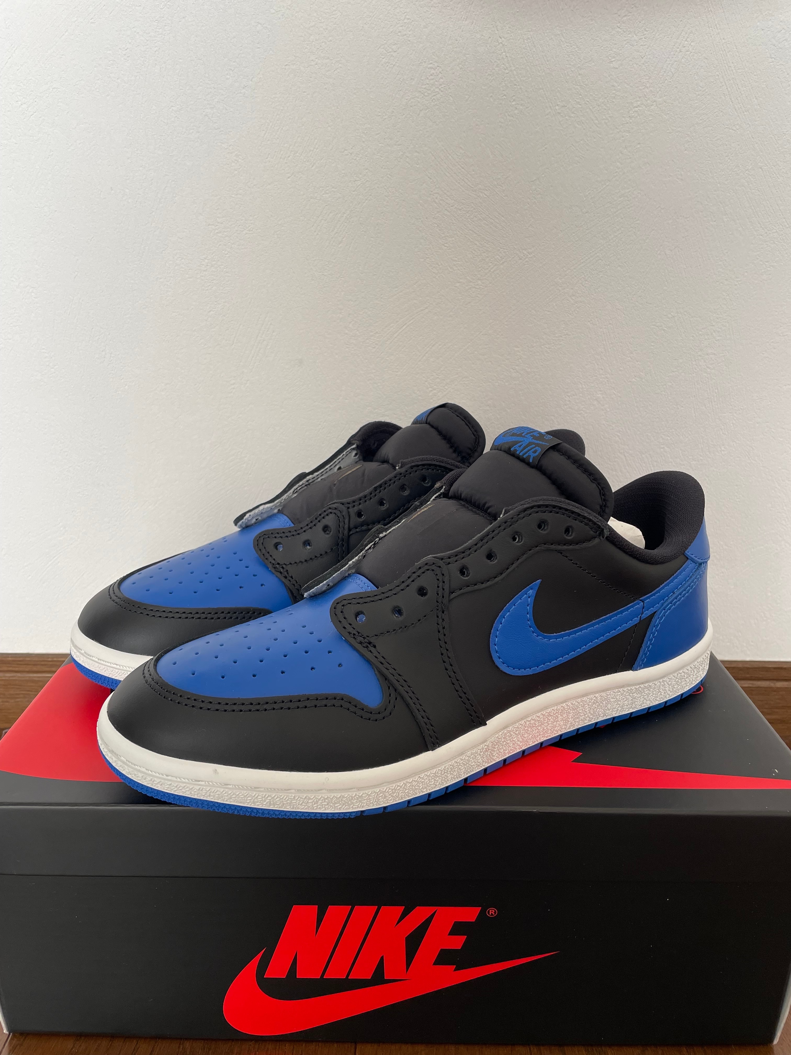 Nike Air Jordan 1 Low '85 "Black and Royal Blue"