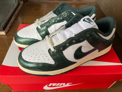 Nike Women's Dunk Low "Vintage Green"