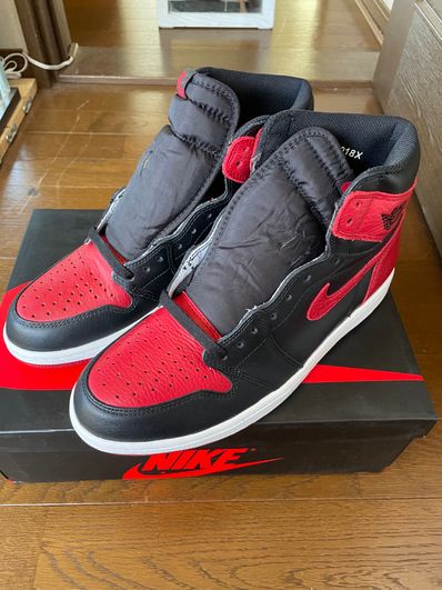 Nike Air Jordan 1 Retro High OG "Bred/Banned" (2016)