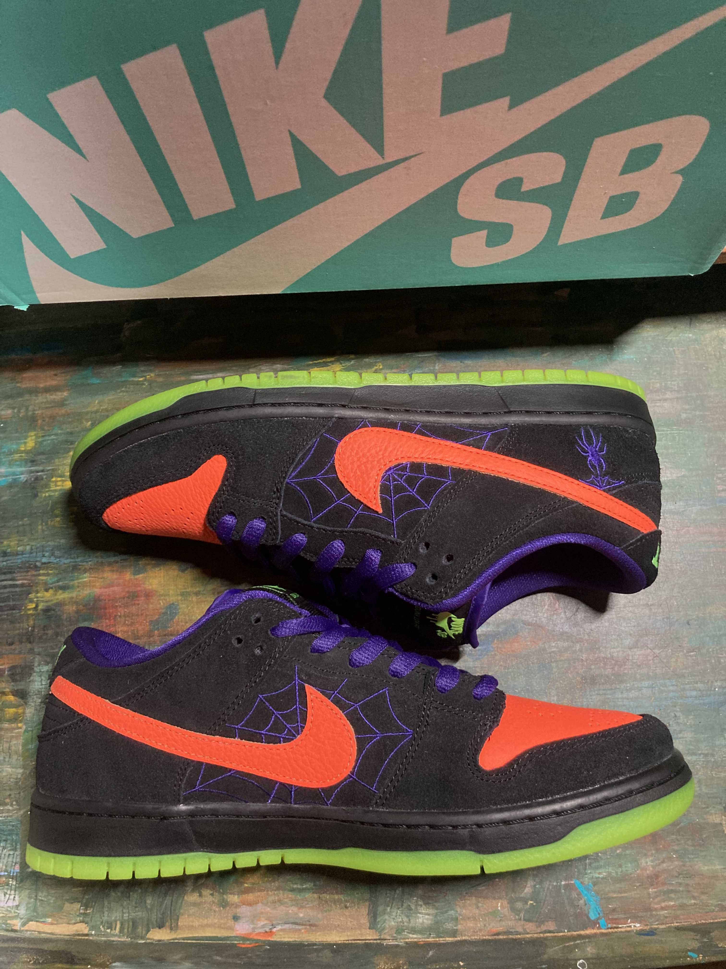Nike SB Dunk Low "Night Of Mischief"