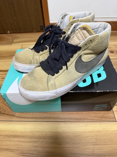 Stussy × Nike SB Blazer Mid "Gold/Black"
