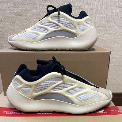 adidas YEEZY 700V3 "Azael"