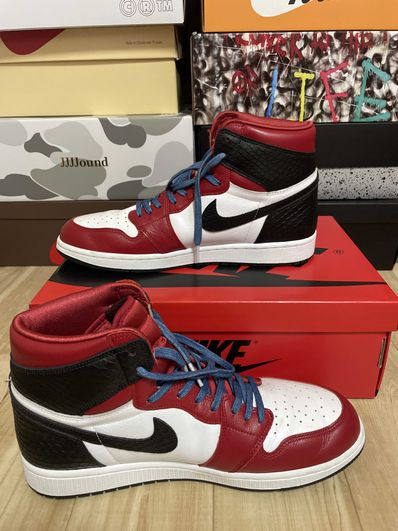 Nike Women's Air Jordan 1 High OG "Satin Red"