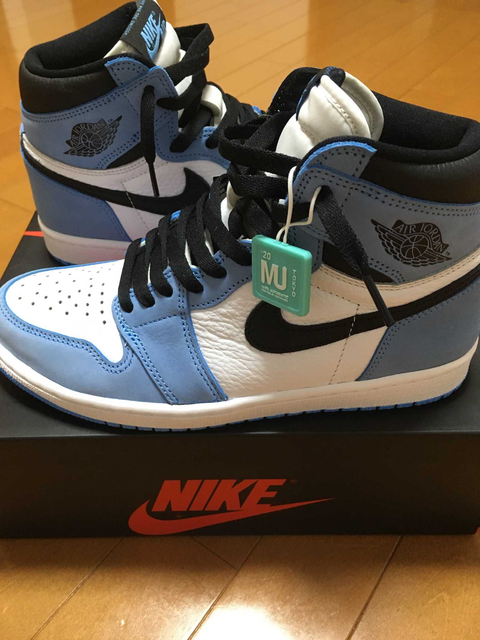 Nike Air Jordan 1 High OG "University Blue"