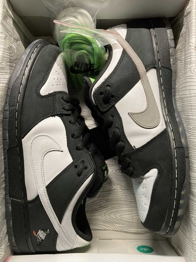 STAPLE × Nike SB Dunk Low "Pigeon Black/White"