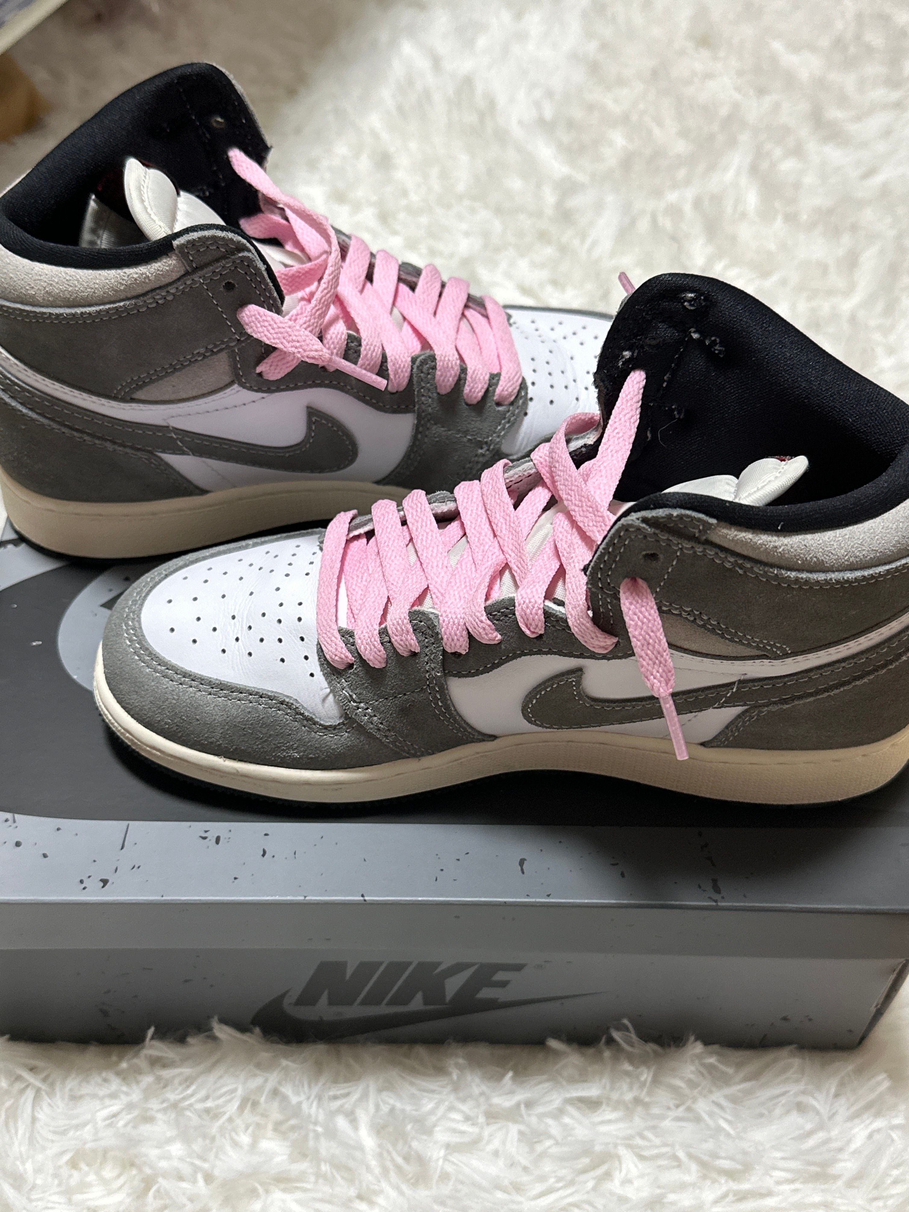 Nike GS Air Jordan 1 Retro High OG "Black and Smoke Grey"