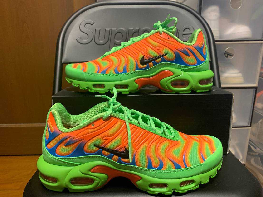 Supreme × Air Max Plus TN "Mean Green"