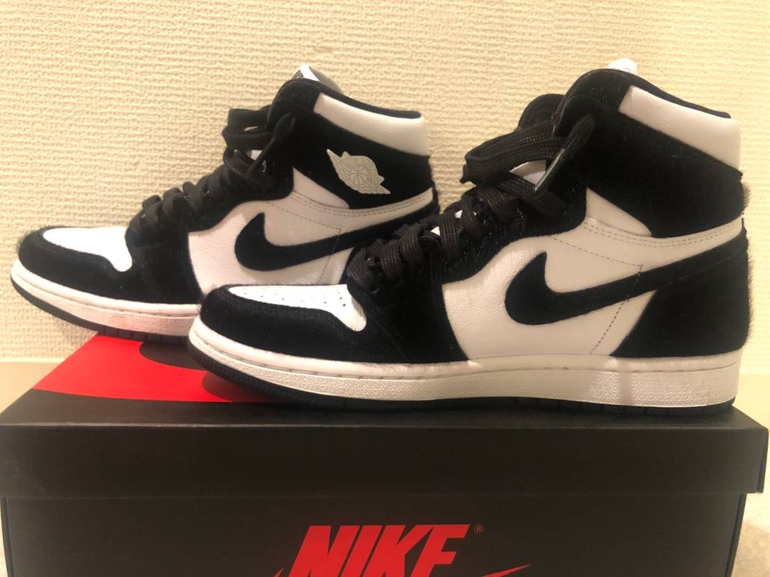 Nike Women's Air Jordan 1 Retro High OG "Black/White"