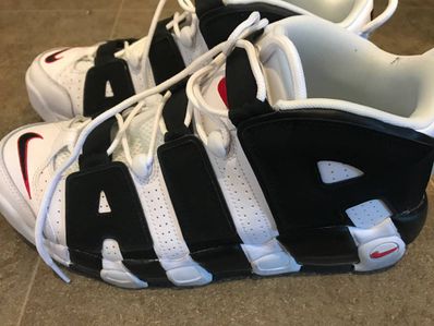NIKE AIR MORE UPTEMPO "WHITE/BLACK/UNIVERSITY RED"(2020)