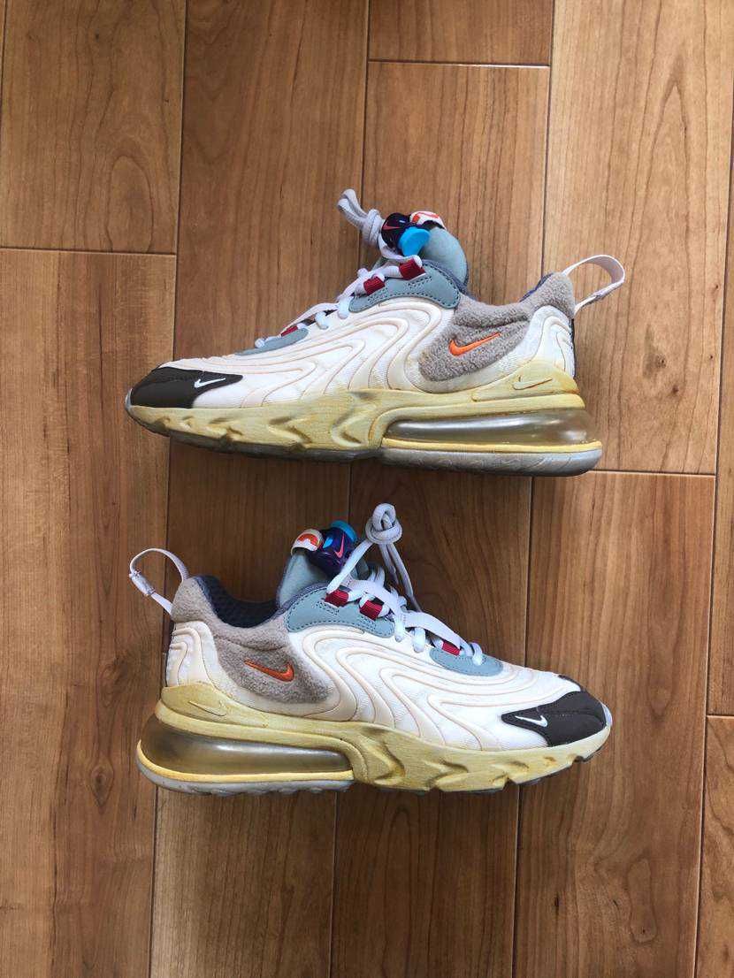 Travis Scott  × Nike Air Max 270 "Cactus Trails"