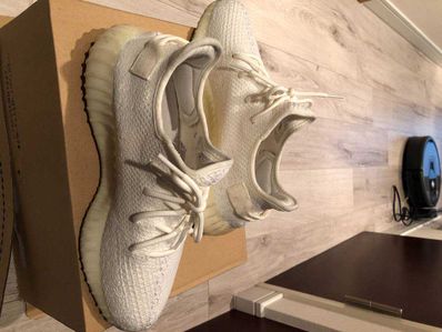adidas YEEZY Boost 350 V2 "Cream White"