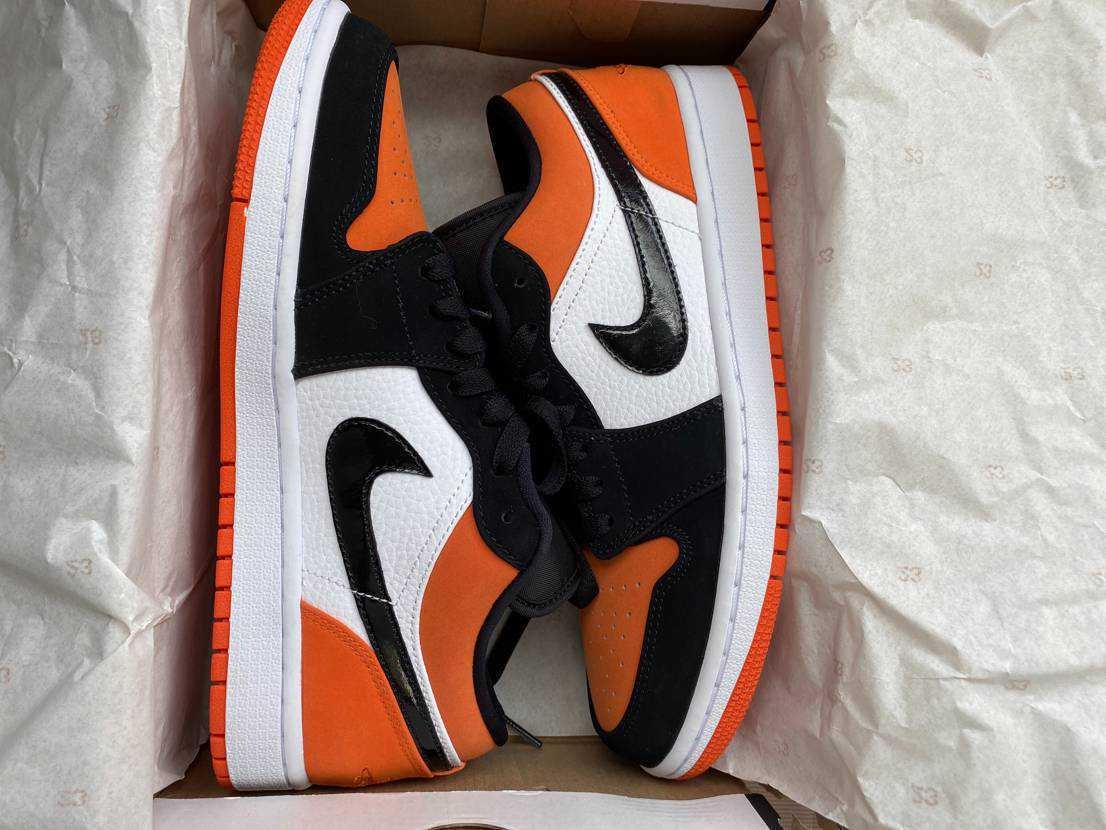 Nike Air Jordan 1 Low "Shattered Backboard"
