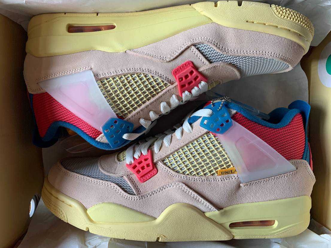 UNION × Nike Air Jordan 4 SP "Guava Ice/Light Fusion Red"