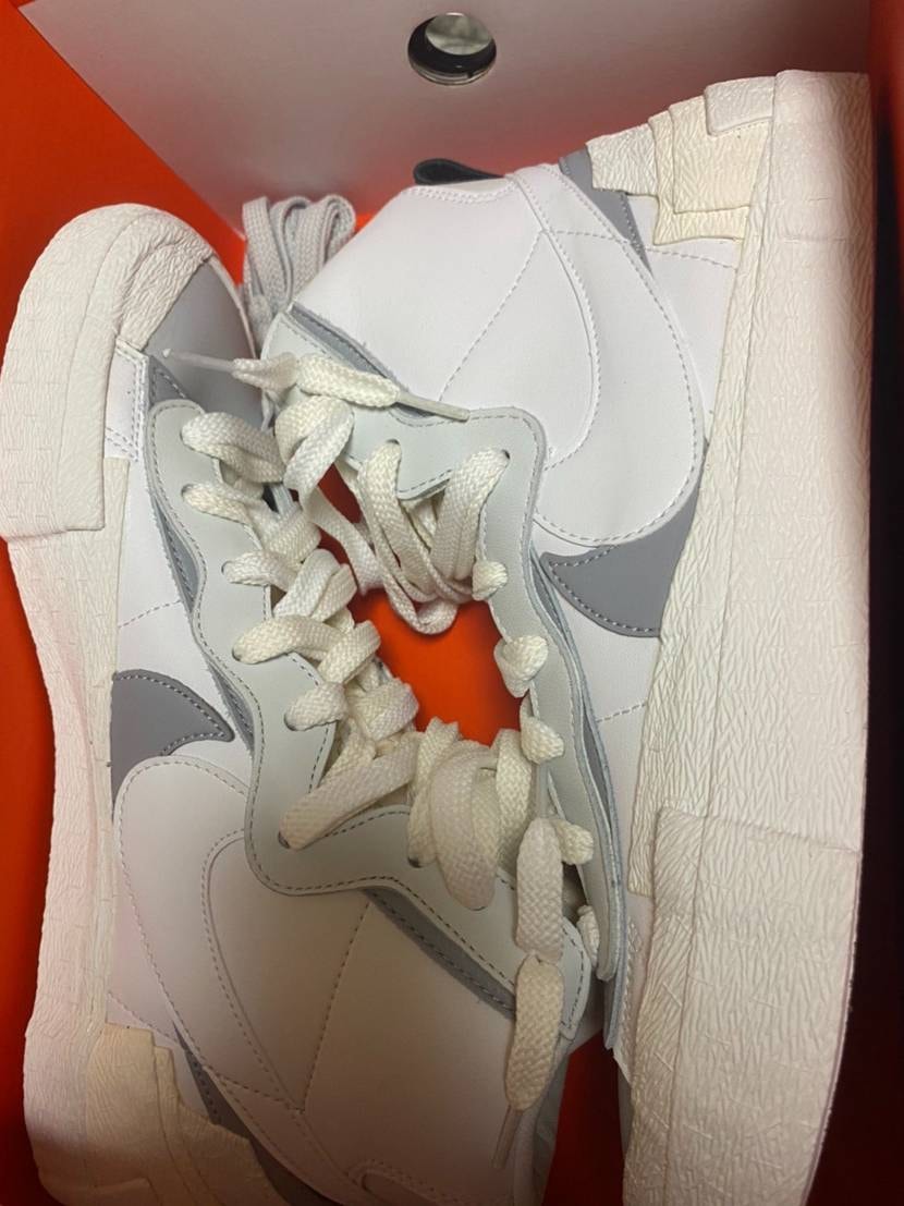 sacai × NIKE BLAZER MID "WHITE/WOLF GREY"