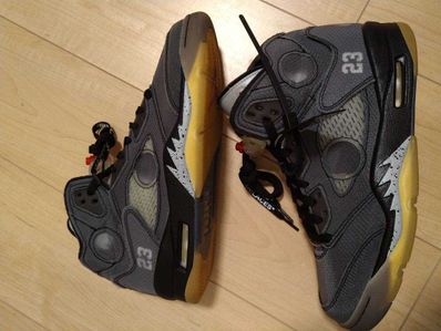 Off-White × Nike Air Jordan 5 "Black/Muslin/Fire Red"