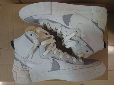 sacai × NIKE BLAZER MID "WHITE/WOLF GREY"