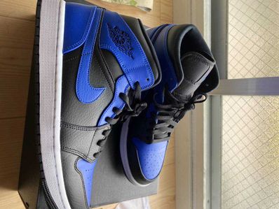 Nike Air Jordan 1 Mid "Hyper Royal"