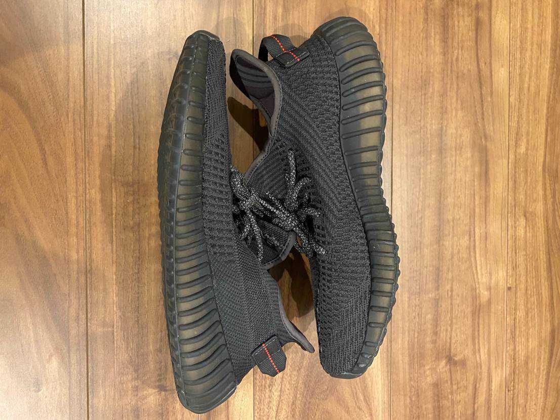 adidas YEEZY Boost 350 V2 "Black"