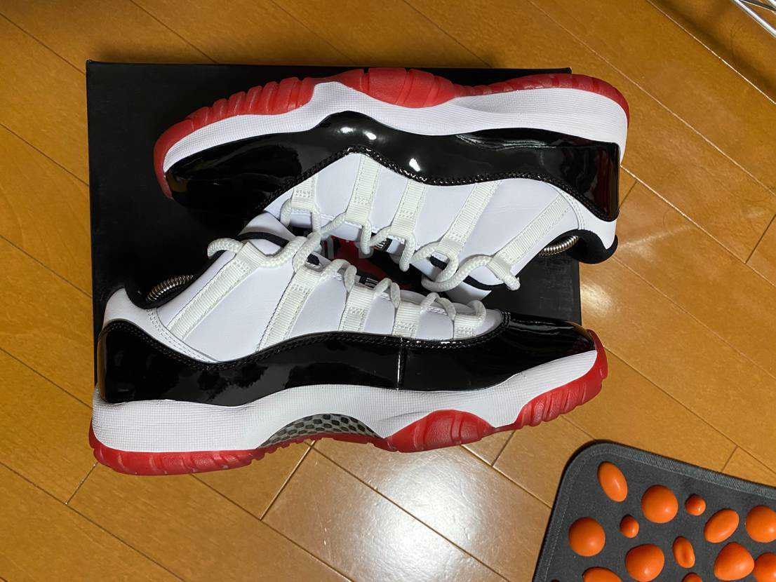 Nike Air Jordan 11 Low "Gym Red"