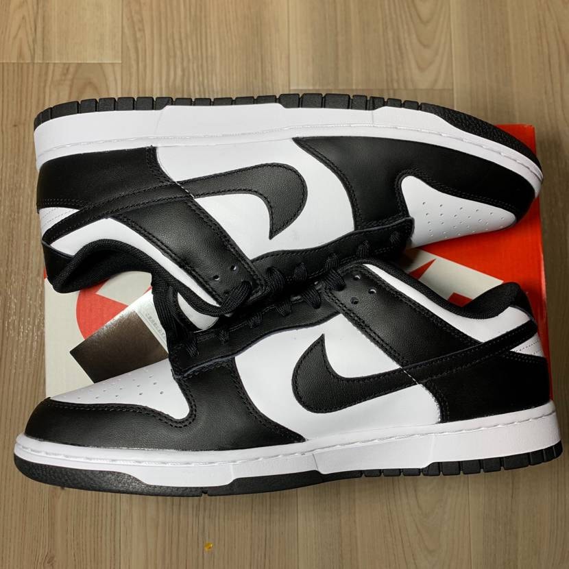 Nike Dunk Low Retro "Panda/White/Black"