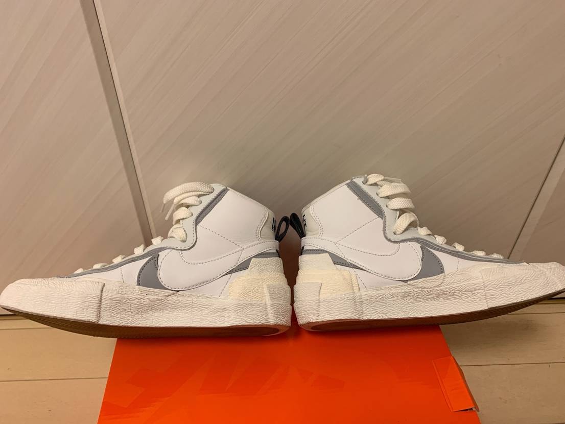 sacai × NIKE BLAZER MID "WHITE/WOLF GREY"