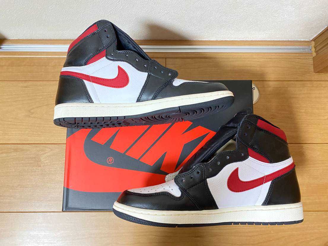 Nike Air Jordan 1 Retro High "Black/White/Sail/Gym Red"
