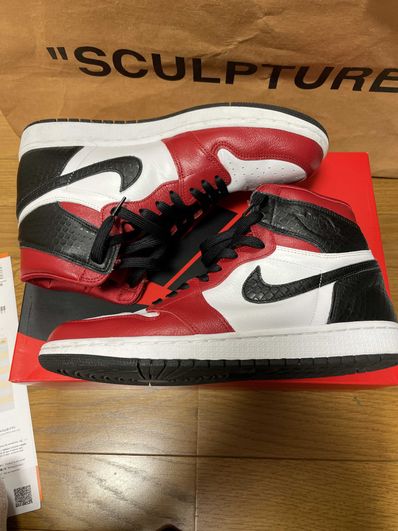 Nike Women's Air Jordan 1 High OG "Satin Red"