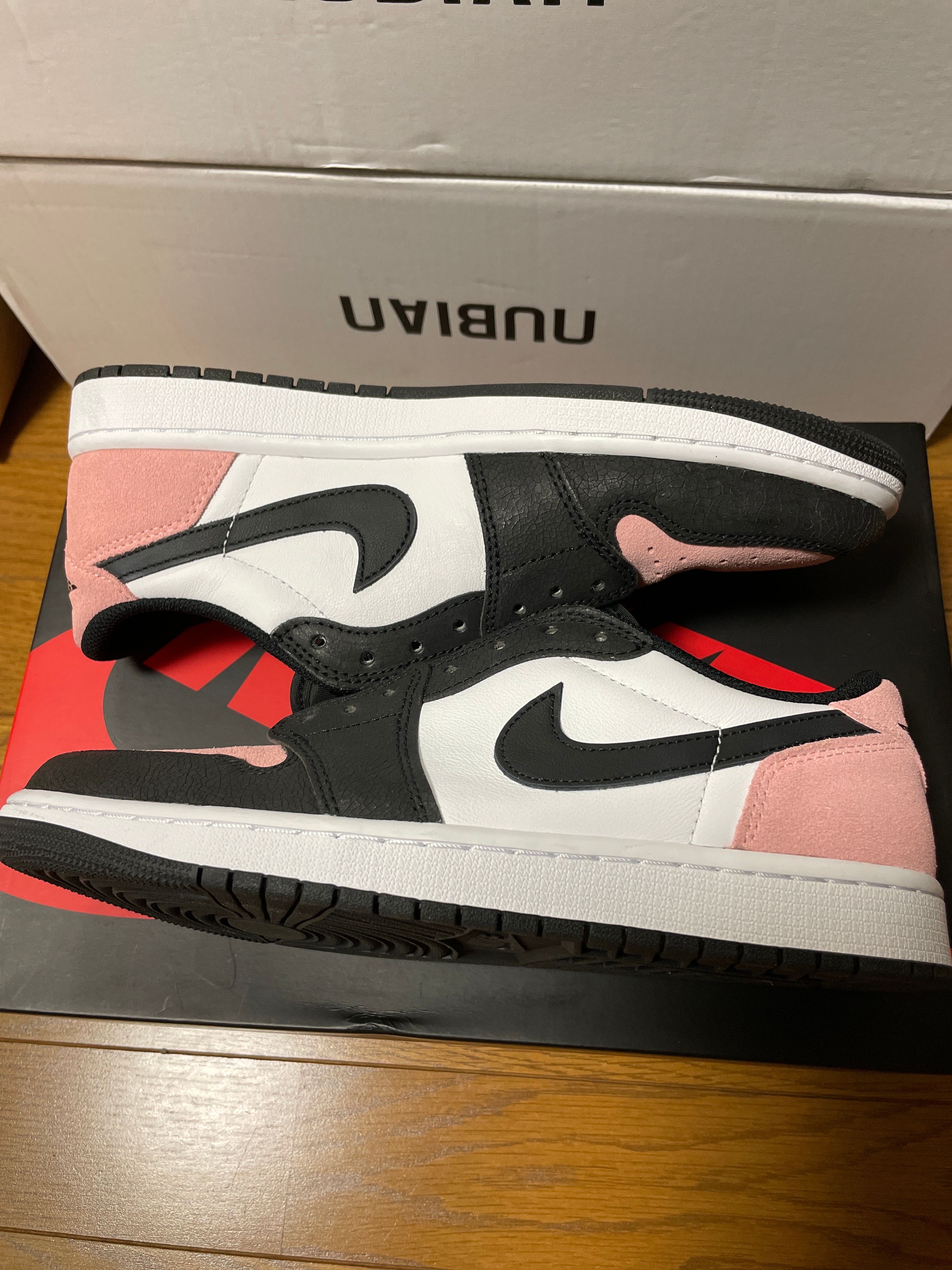 Nike Air Jordan 1 Low OG "Bleached Coral"