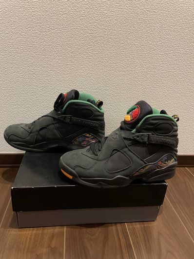 Retro 8 2025 air raid