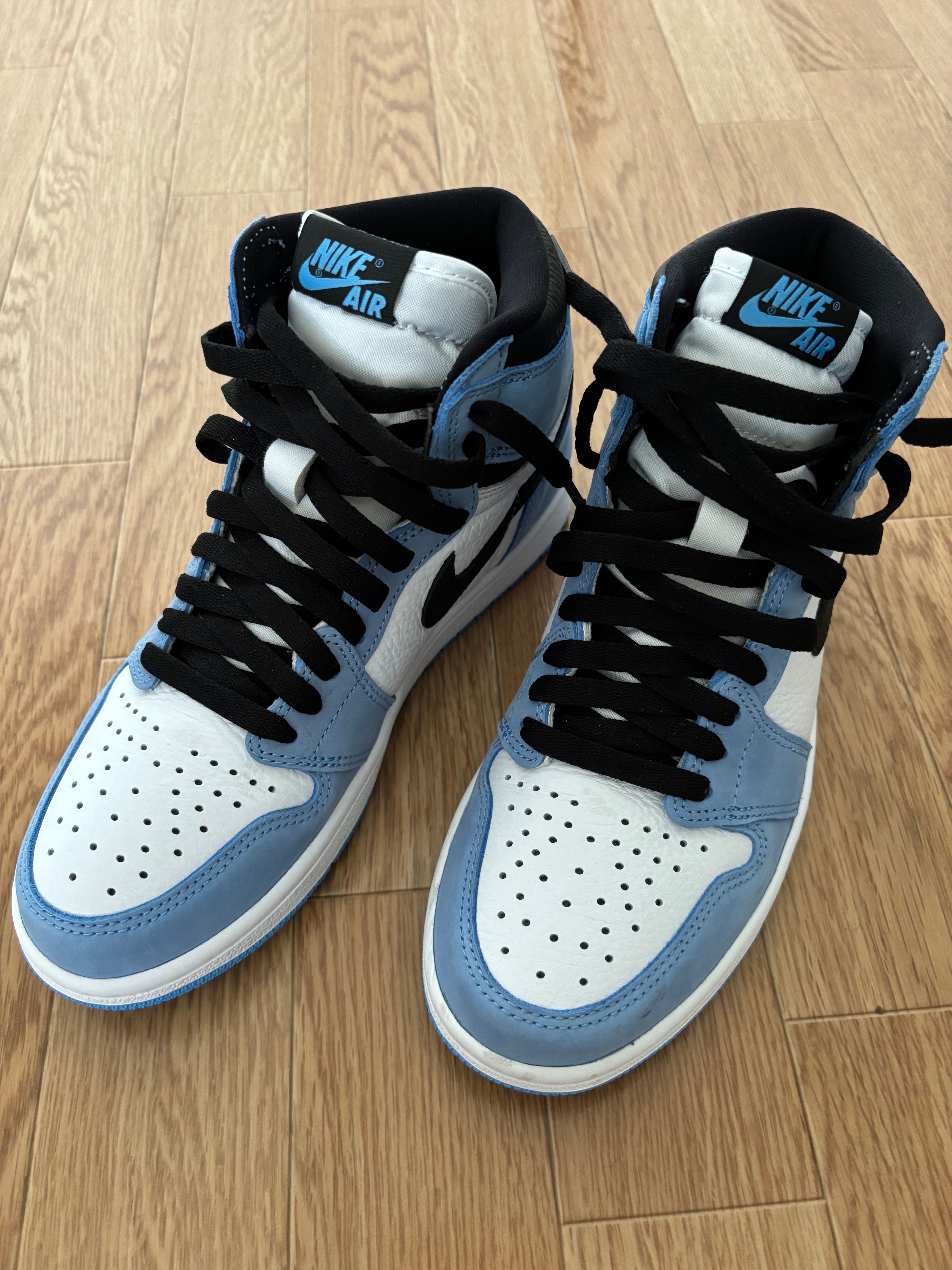 Nike Air Jordan 1 High OG "University Blue"