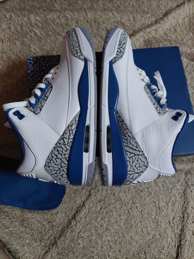 Nike Air Jordan 3 Retro "True Blue and Copper"