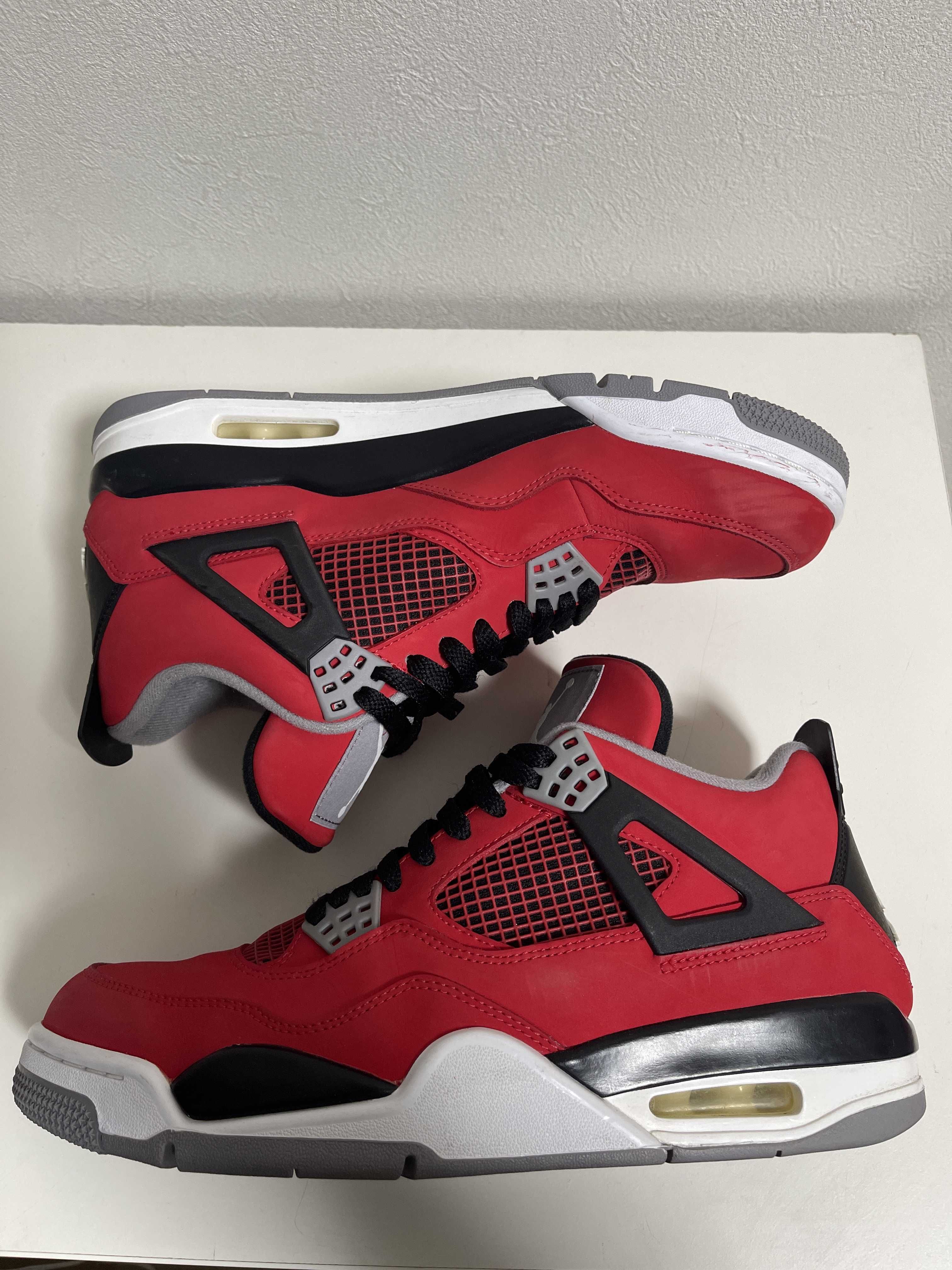 Nike Air Jordan 4 Retro "Toro Bravo"