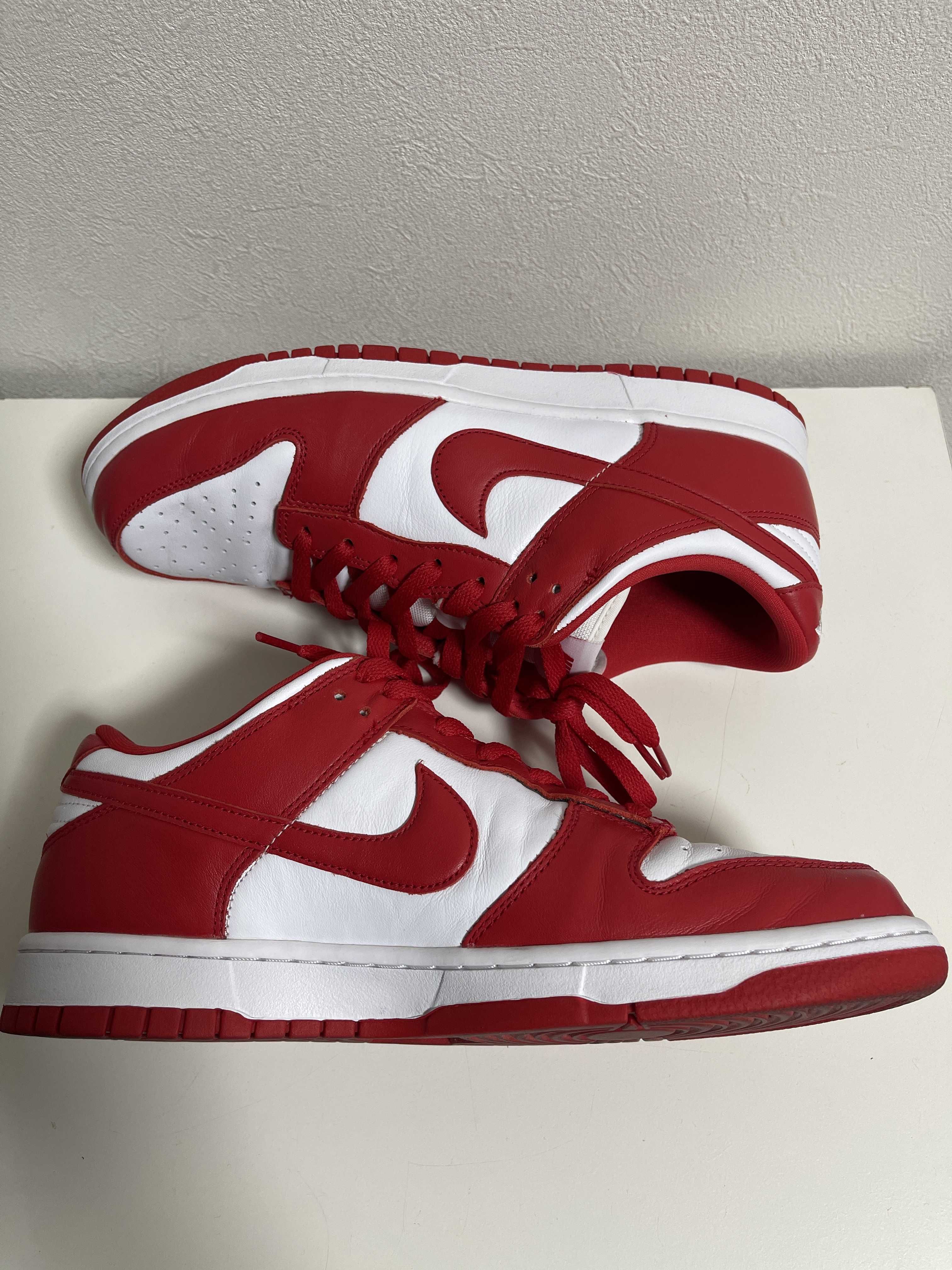 Nike Dunk Low SP "White and University Red"