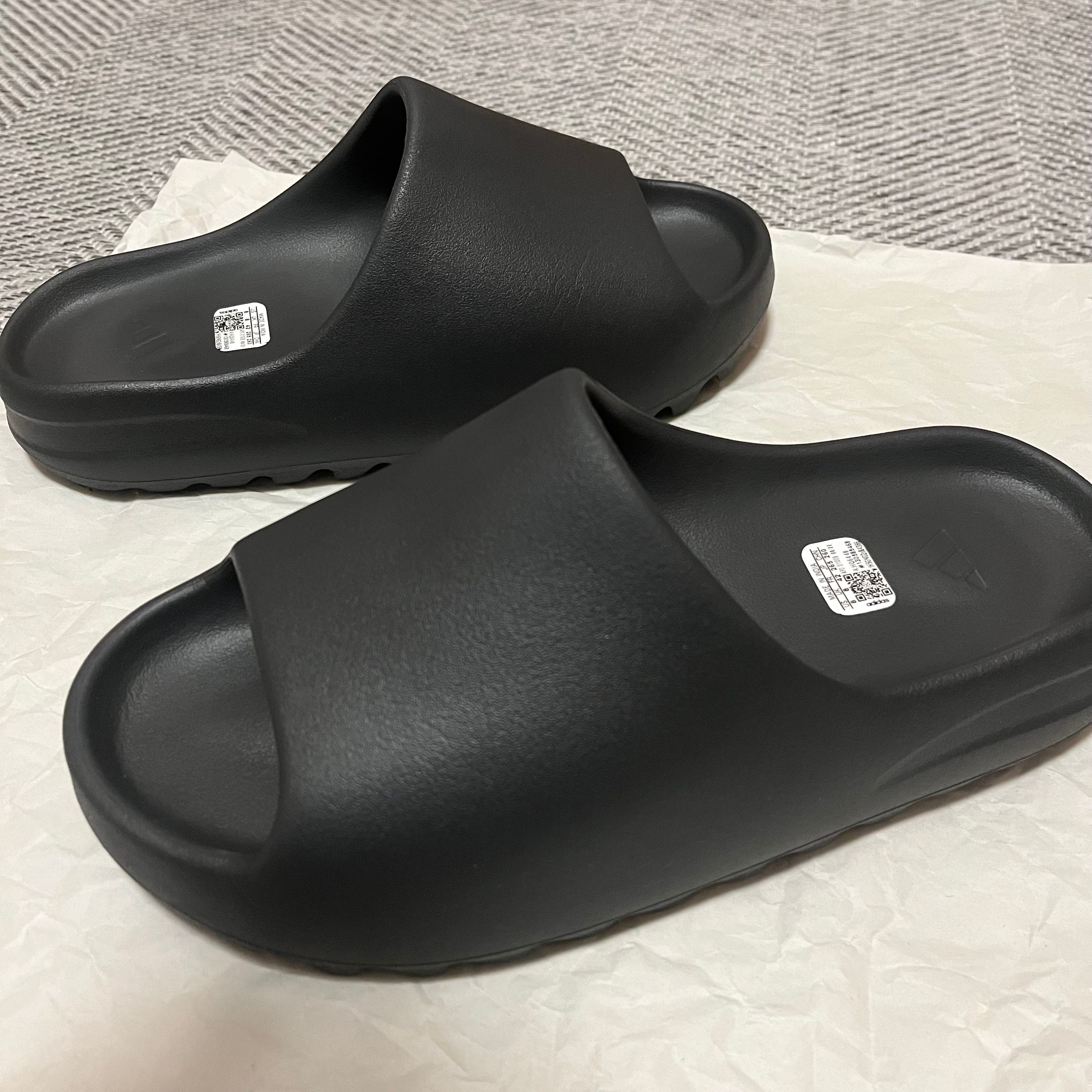 adidas YEEZY Slide "Onyx"