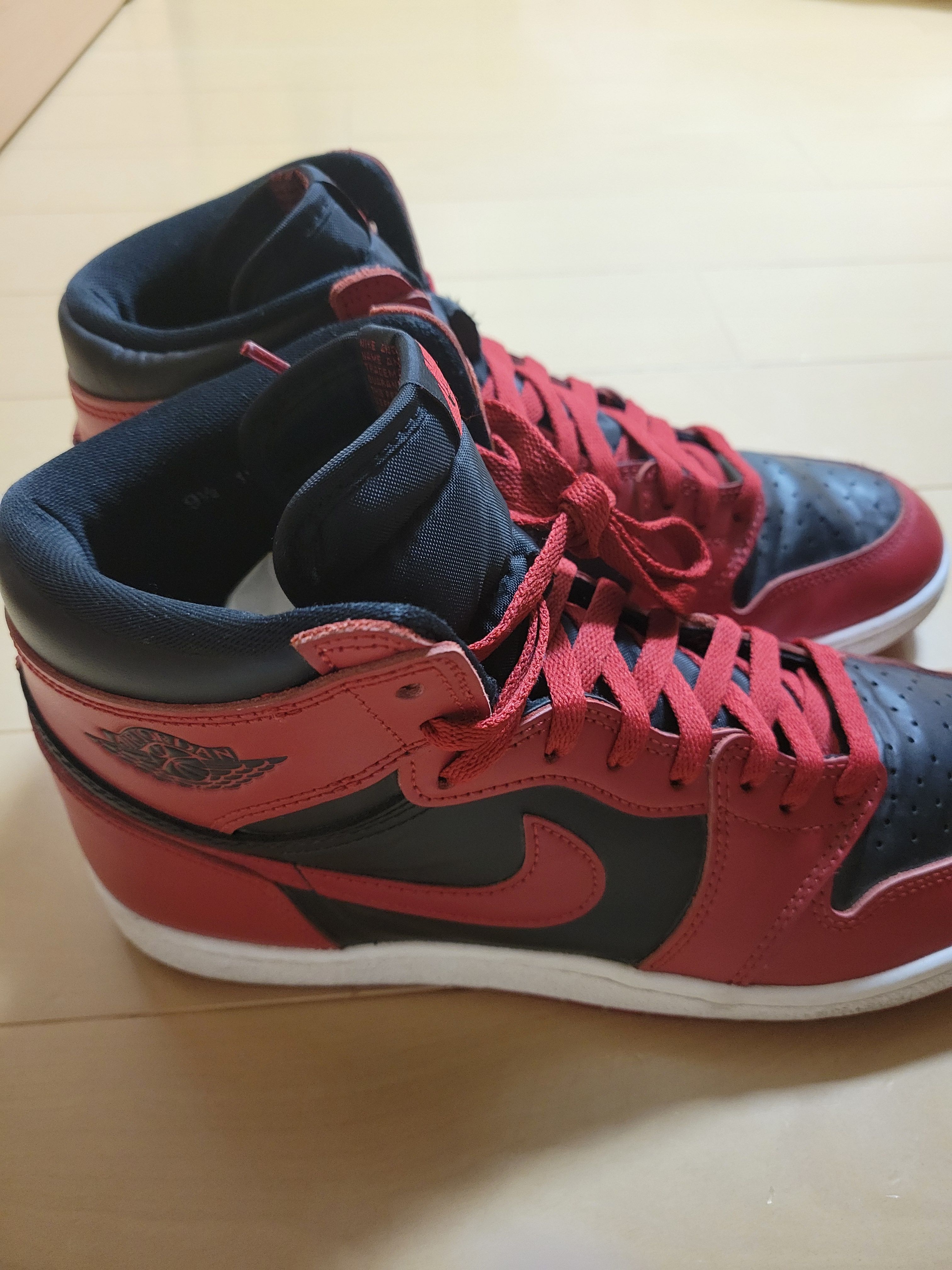 Nike Air Jordan 1 High ’85 "Varsity Red"