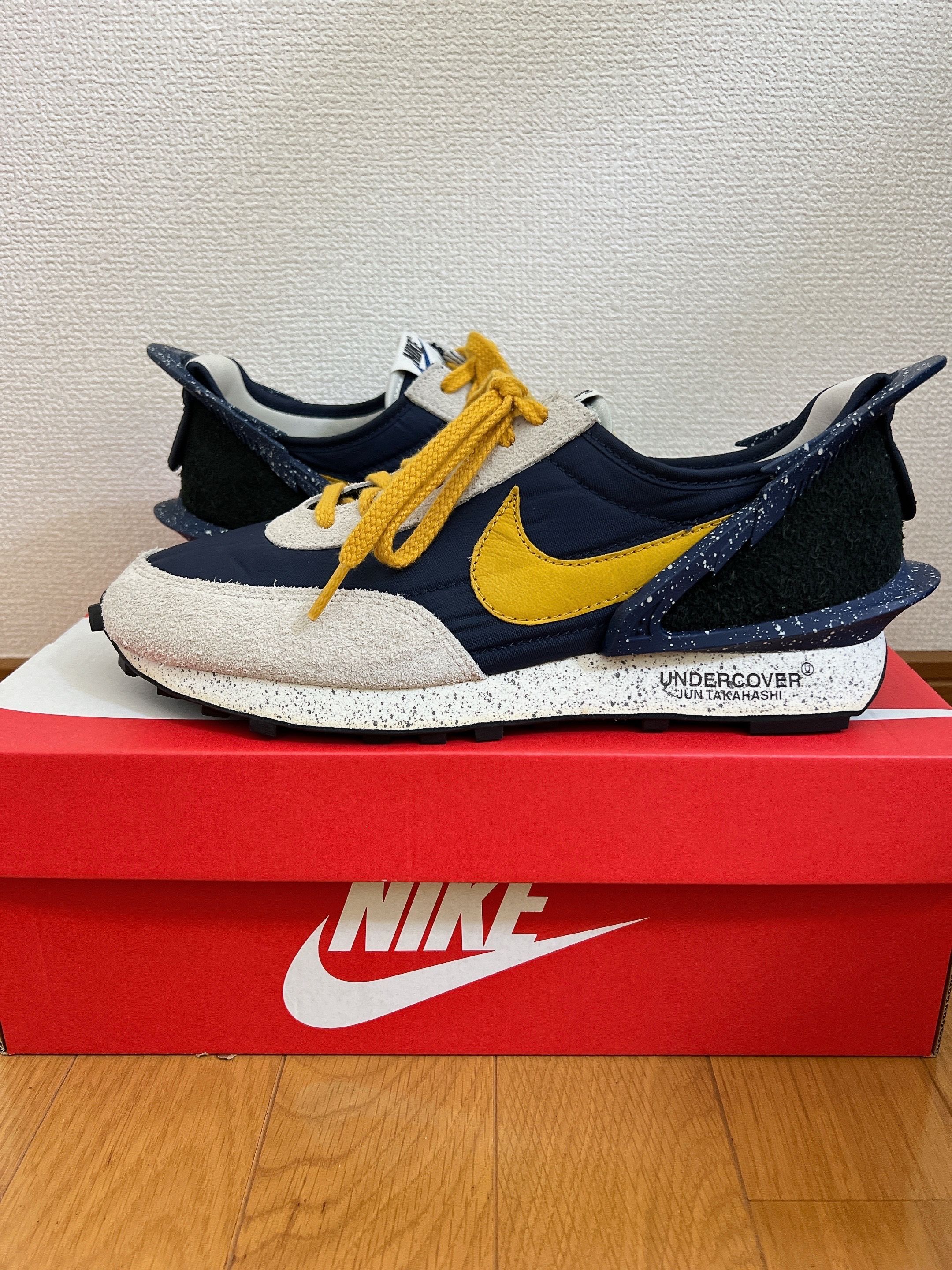 Undercover × Nike Women's Daybreak "Obsidian/Gold Dart/Sail"