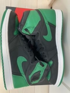 Nike Air Jordan 1 Retro High OG "Black/Pine Green" (2020)