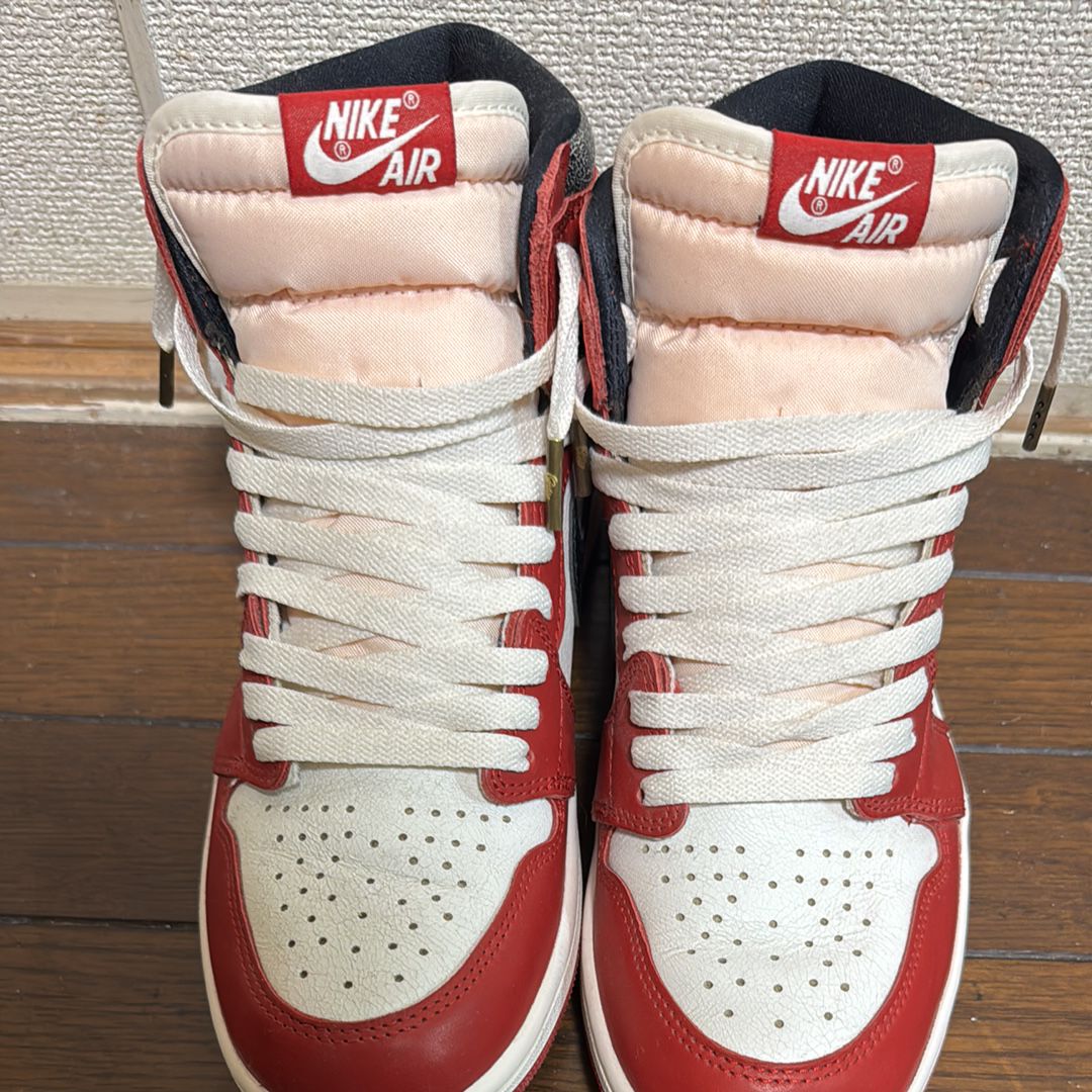 Nike Air Jordan 1 High OG "Lost & Found/Chicago"