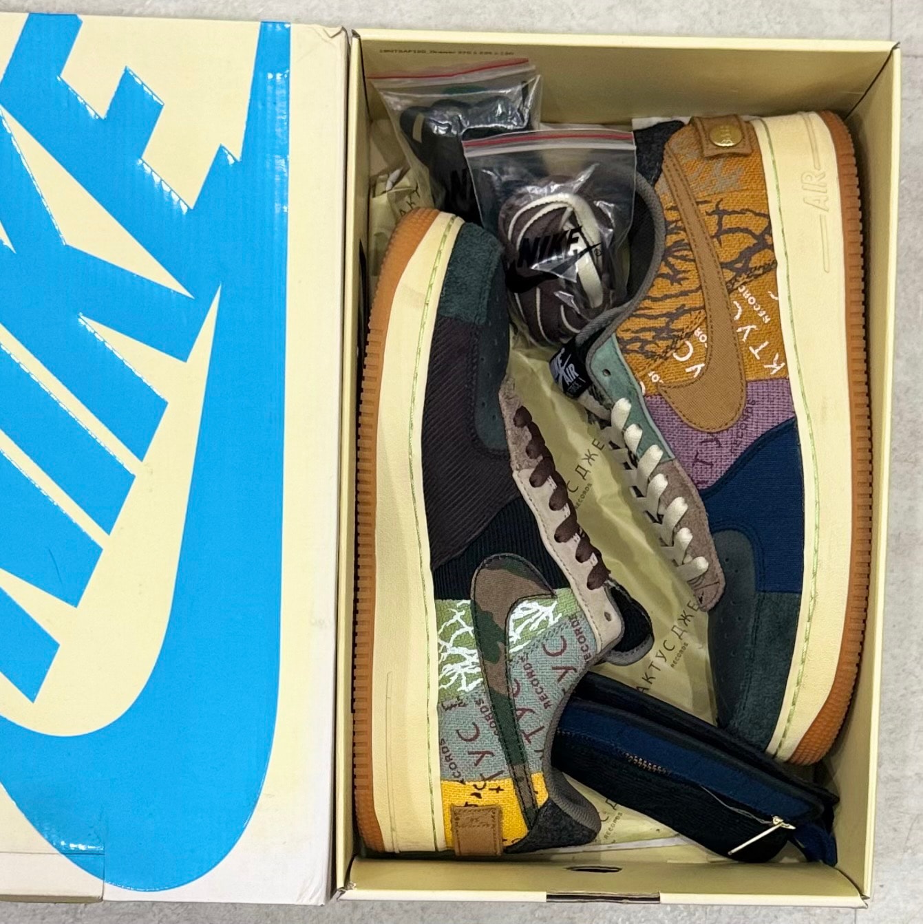 Travis Scott × Nike Air Force 1 Low Cactus Jack "Multi Color"