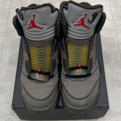 Off-White × Nike Air Jordan 5 "Black/Muslin/Fire Red"
