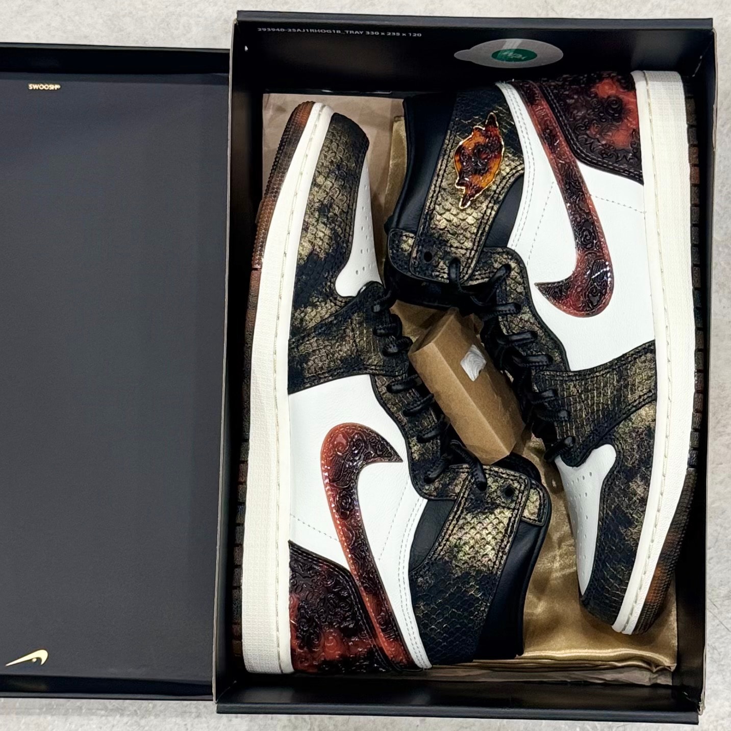 Nike Air Jordan 1 High OG "XuanWu" (Serial Numbered/3399 pairs)