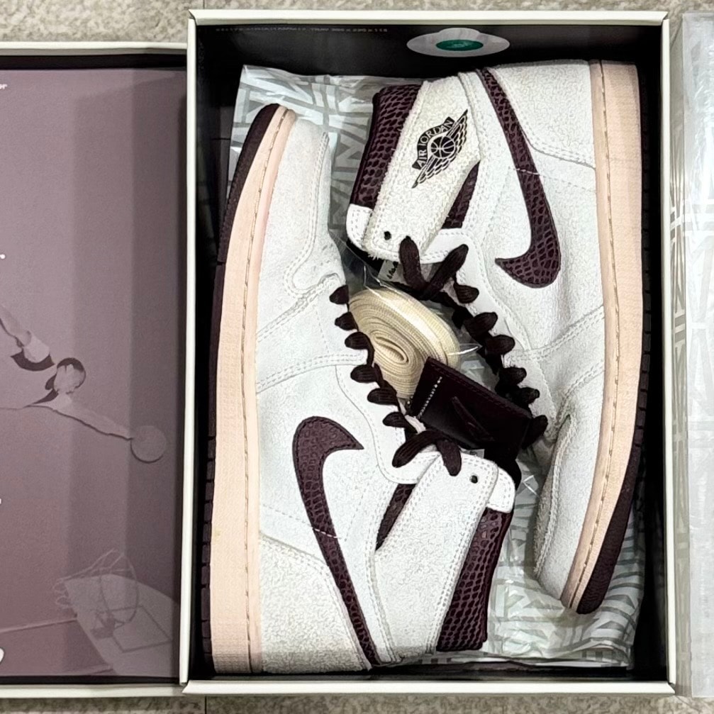 A Ma Maniere × Nike Air Jordan 1 Retro High OG "Sail and Burgundy"